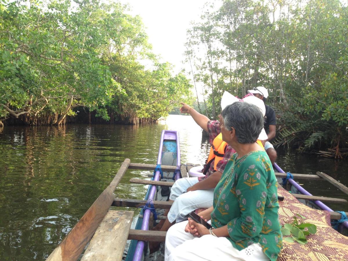 Lake Life Villa Ambalangoda  Extérieur photo
