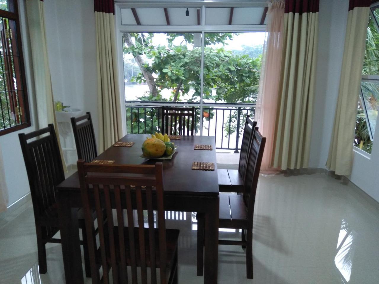 Lake Life Villa Ambalangoda  Extérieur photo